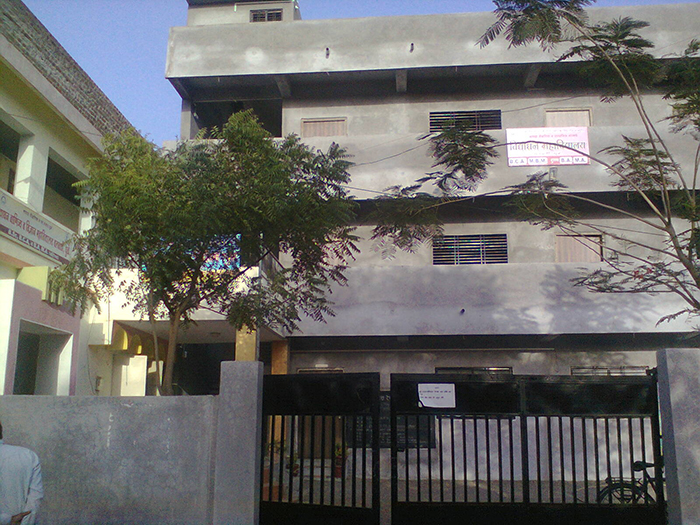 Krantiveer Navalbhau Arts College campus